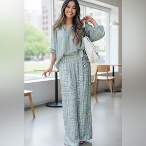 BOHEMIAN WIDE LEGGED PANTS
